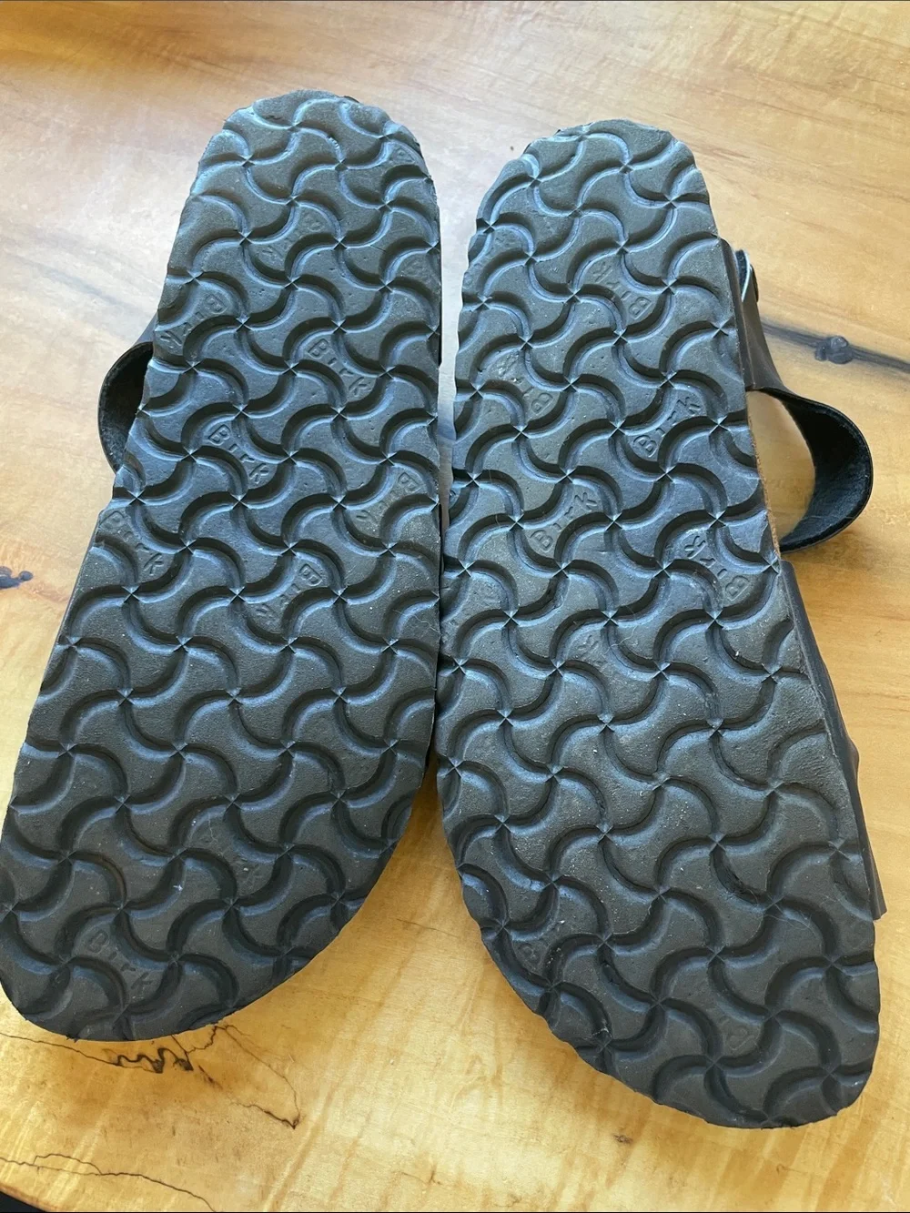 Birkenstock Rio Black Sandals with Adjustable Buckles - Picture 6 of 6